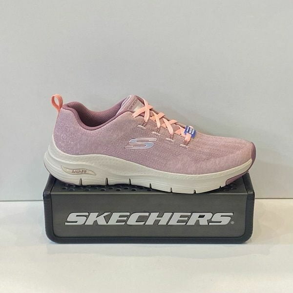 Sabata esportiva de dona de la marca Skechers ArchFit