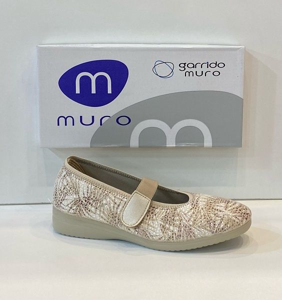 Espardenya de dona, de la marca Muro