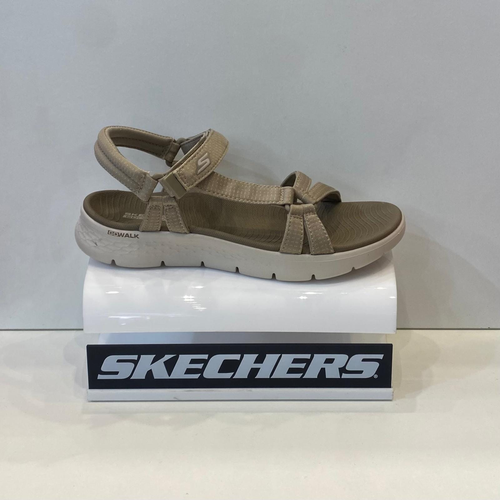 Sandàlia de dona,de la marca Skechers