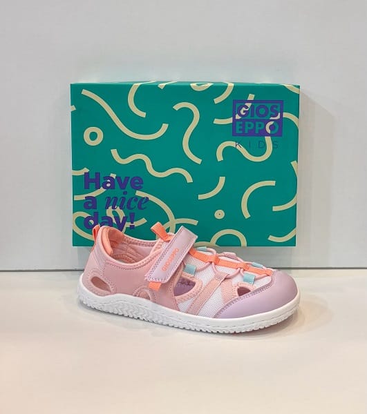 Cangrejera respectuosa de mainada, de la marca Gioseppo