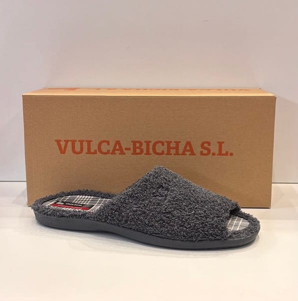 Espardenya d'home, de la marca Vulca-Bicha