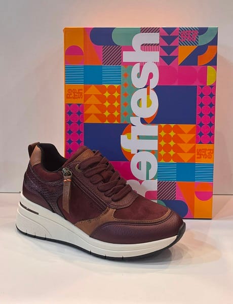 Blucher de dona, de la marca Refresh
