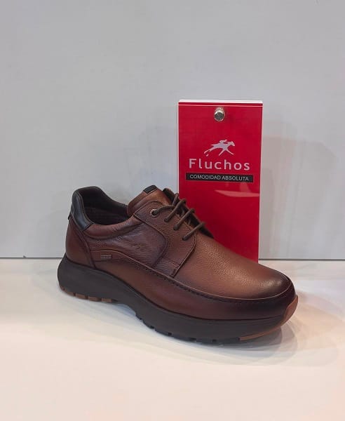 Blucher d'home de la marca Fluchos