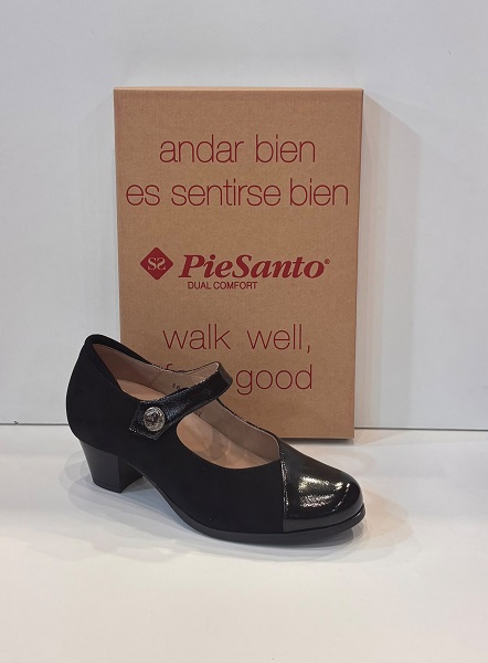 Merceditas de dona de la marca Pie Santo