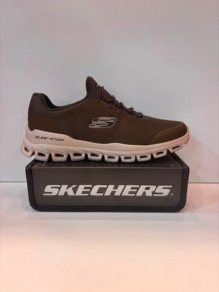 Sabata esportiva d'home, de la marca Skechers Glide-Step