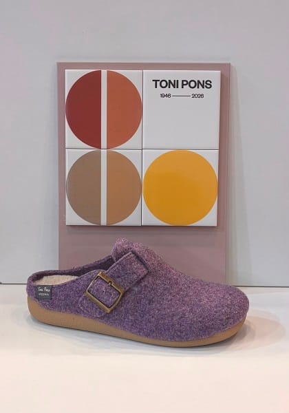 Espardenya de dona, de la marca Toni Pons