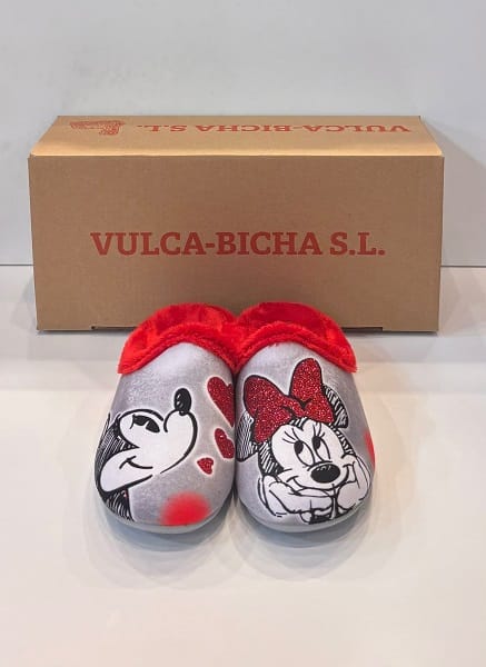 Espardenya de dona, de la marca Vulca-Bicha