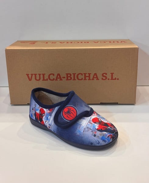 Espardenya de mainada de la marca Vulca-Bicha